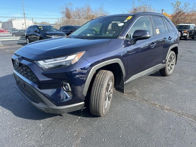 2024 toyota rav4 hybrid xle premium
