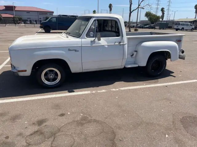 1977 dodge d/w series pickup white rwd automatic utiline