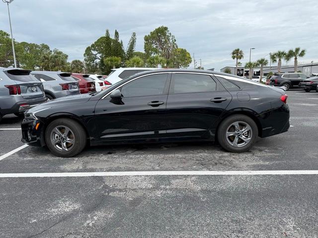 2023 kia k5 lxs