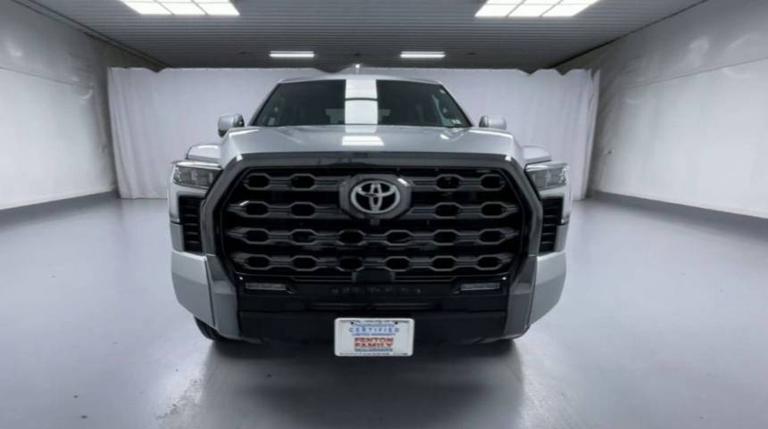 2022 toyota tundra platinum