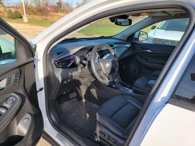 2022 buick encore gx essence