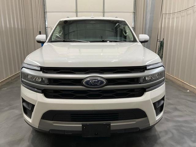 2024 ford expedition xlt