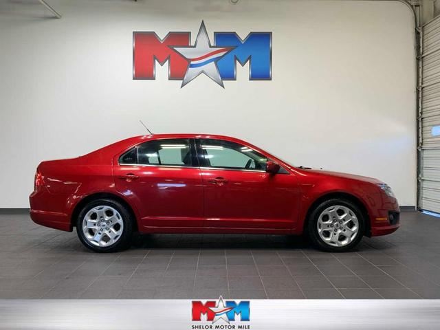 2011 ford fusion se