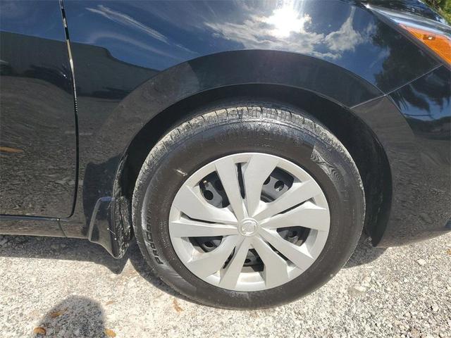 2021 nissan versa s
