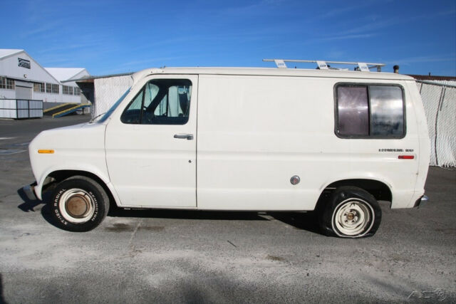 (c) 1979 ford econoline 100 automatic 8 cylinder no reserve