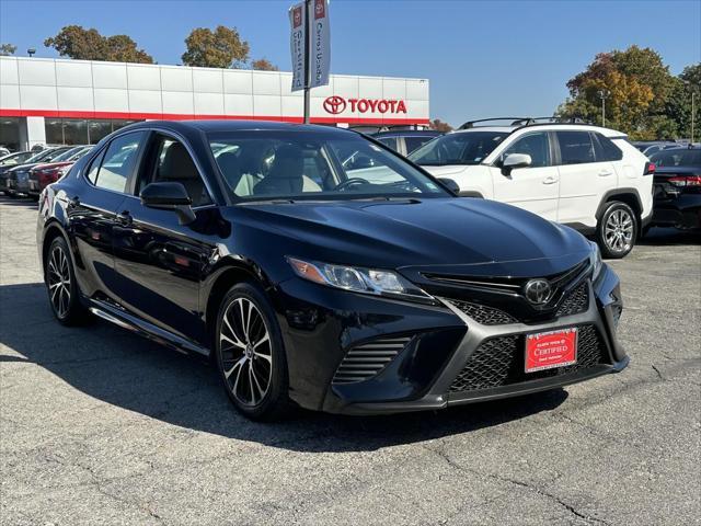 2018 toyota camry se