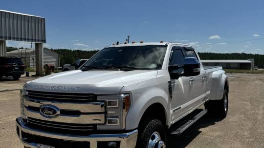 2019 ford f-350 super duty lariat