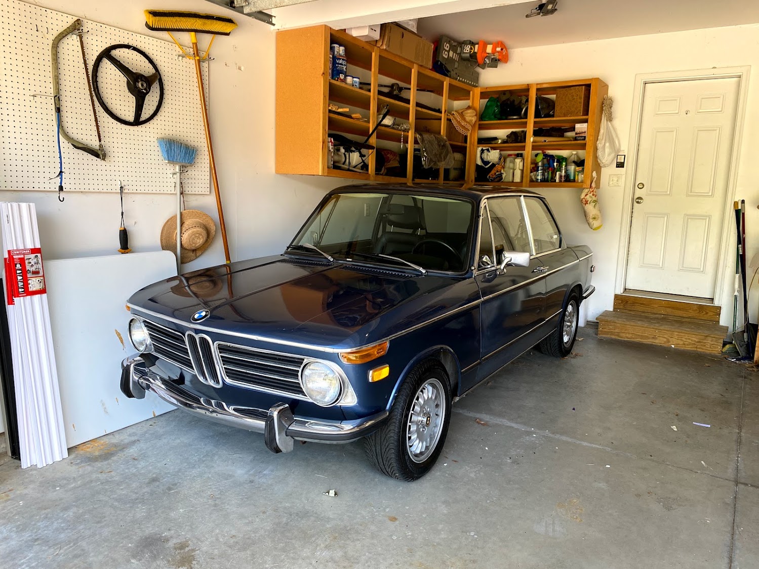 1972 bmw 2002tii 5-speed