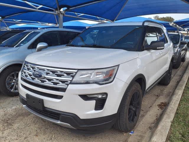 2018 ford explorer xlt