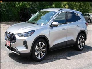 2023 Ford Escape platinum