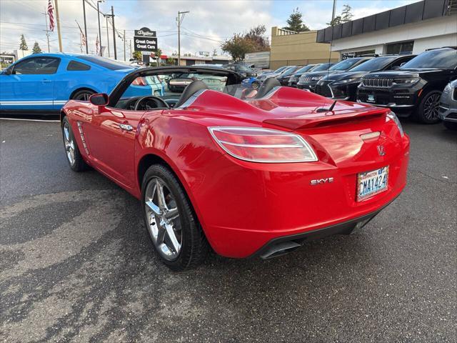 2007 saturn sky red line