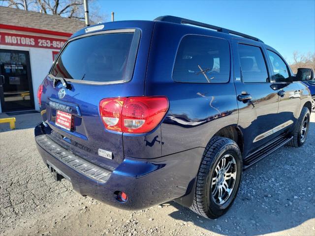 2008 toyota sequoia sr5
