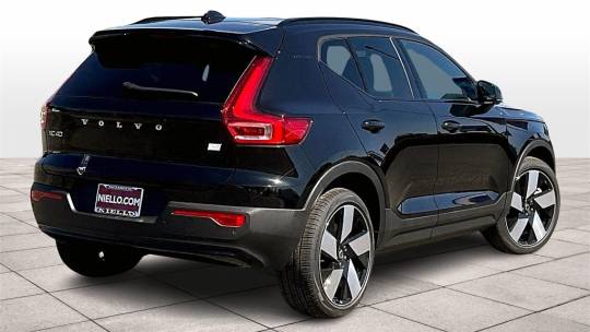 2024 Volvo XC40