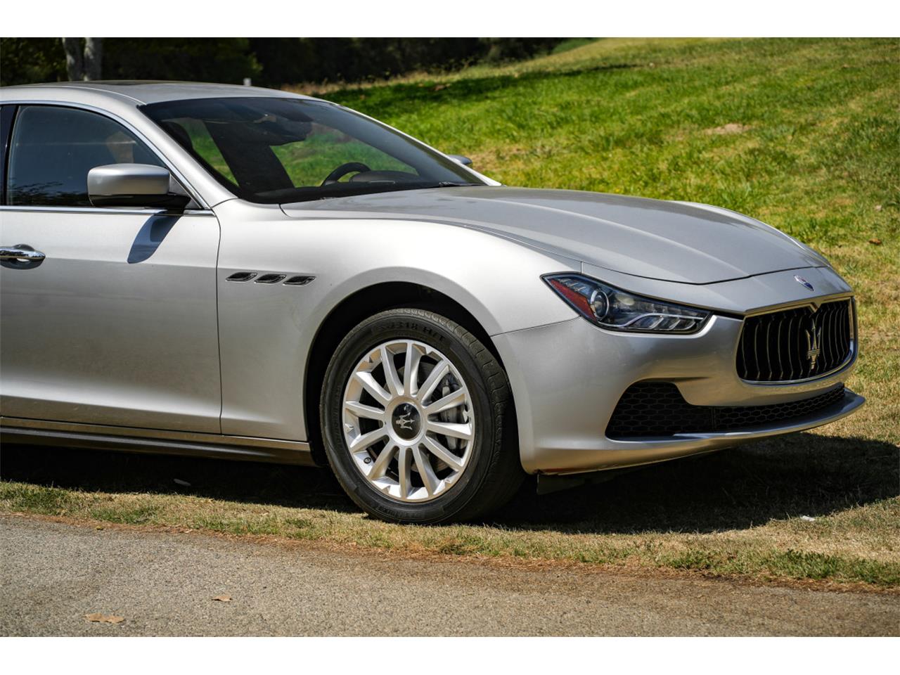 2014 maserati ghibli