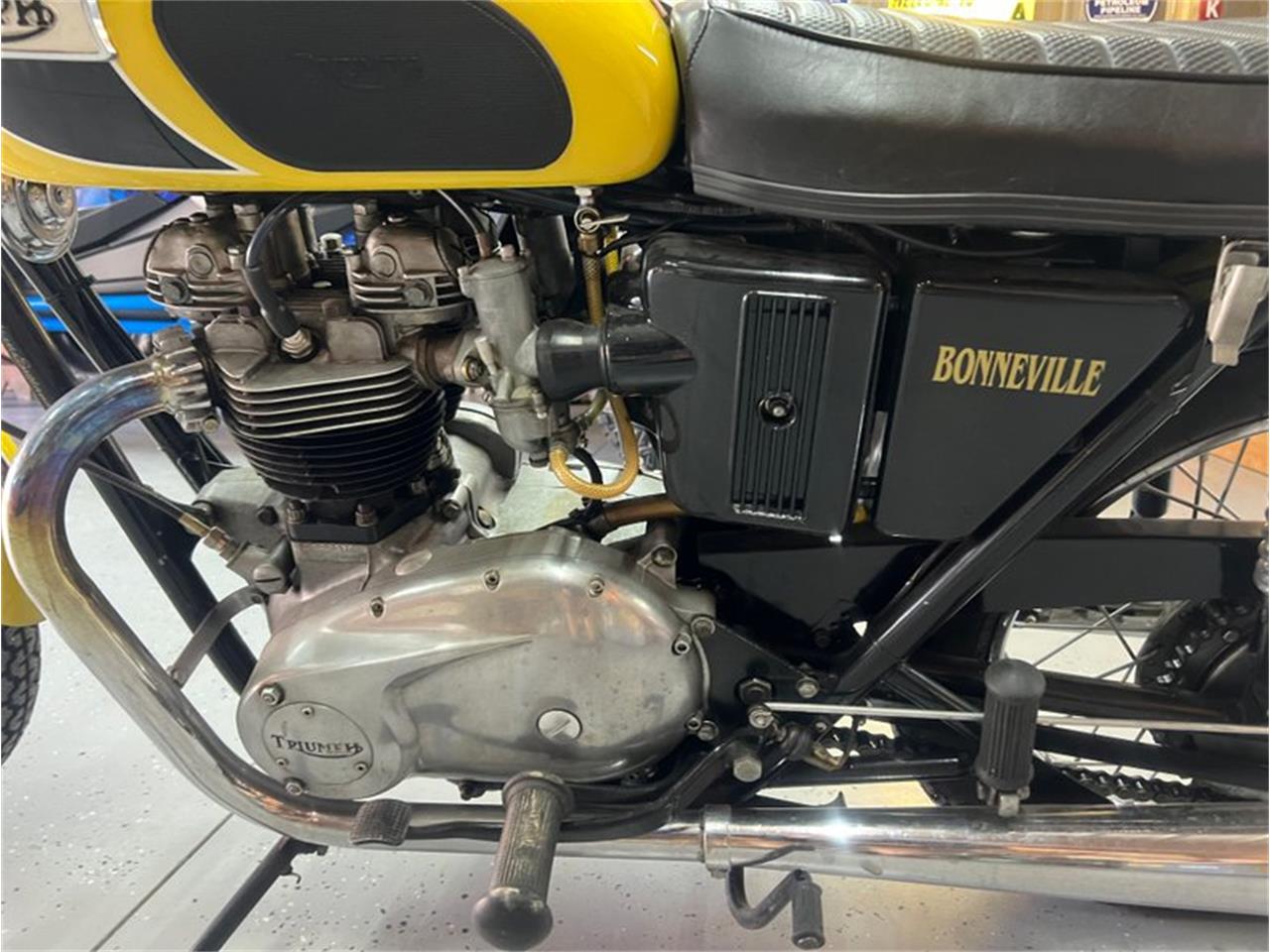 1971 triumph bonneville
