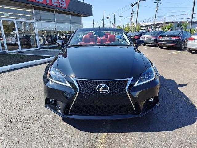 2015 lexus is 250c base