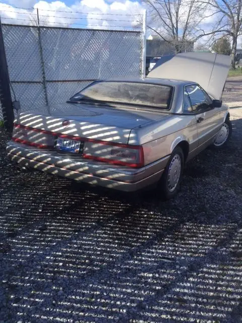 1992 cadillac allante,w-hard top,81k bad brakes clean title