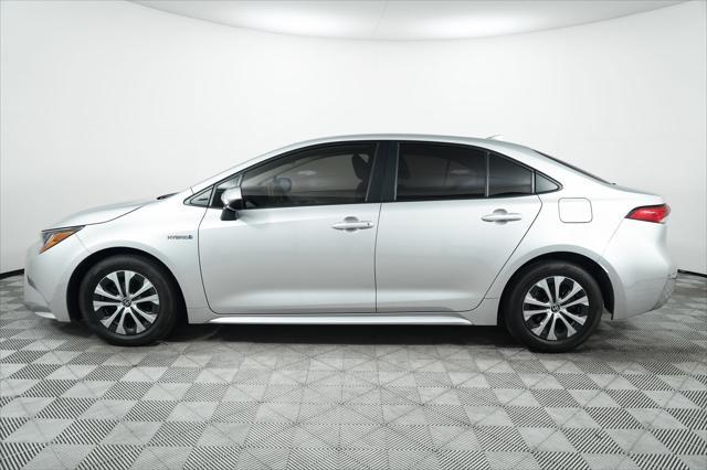 2020 toyota corolla hybrid le