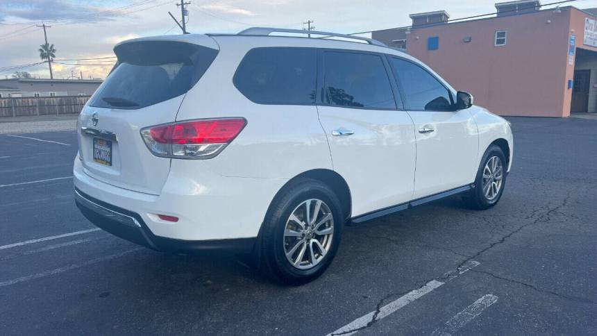 2016 nissan pathfinder s