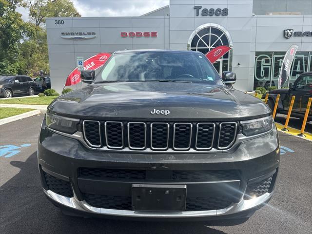 2022 jeep grand cherokee l limited 4x4