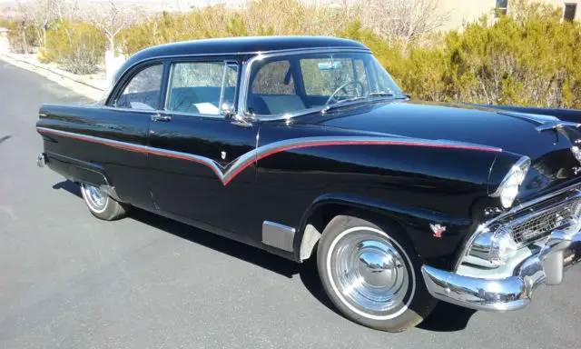 1955 ford fairlane club sedan
