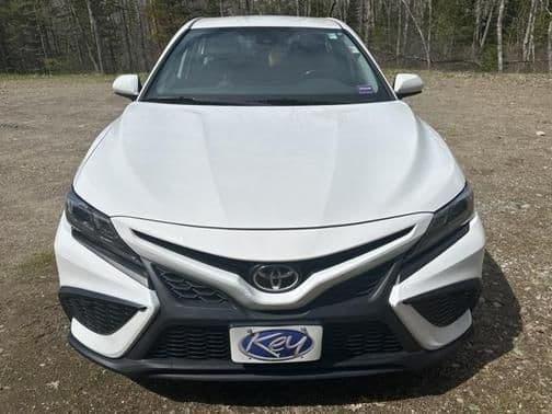 2021 toyota camry se in newcastle, maine