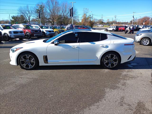 2021 kia stinger gt-line