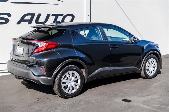 2019 toyota c-hr le