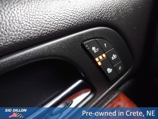 2011 chevrolet suburban in minneapolis, minnesota