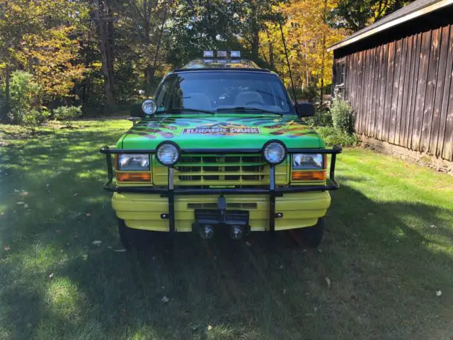 1992 ford explorer "jurassic park" tour vehicle
