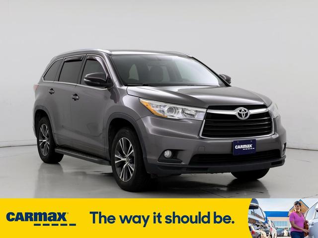 2016 toyota highlander xle
