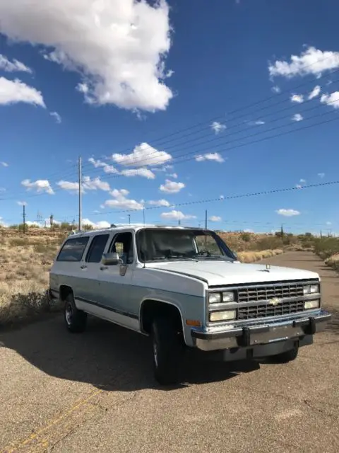 chevy silverado suburban 4x4!