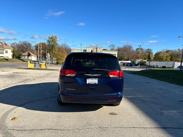 2018 chrysler pacifica lx