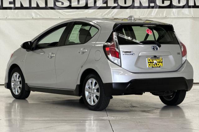 2017 toyota prius c two