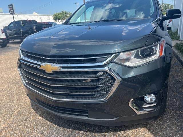 2021 chevrolet traverse lt cloth
