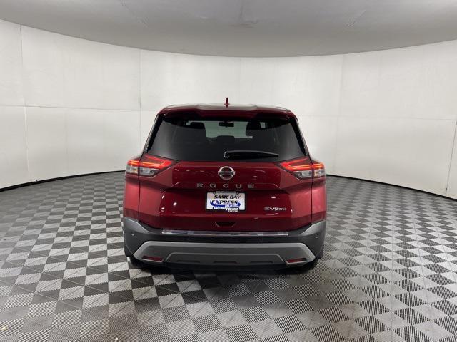 2021 nissan rogue sv