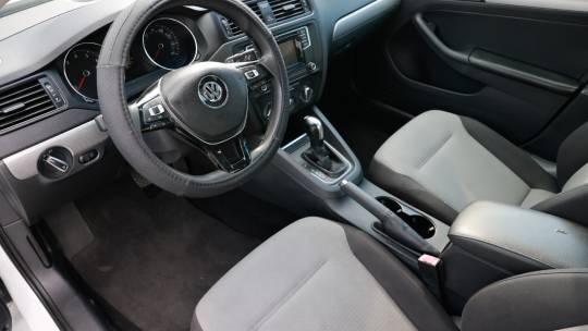 2017 Volkswagen Jetta