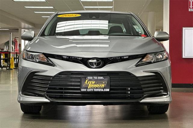 2023 toyota camry le