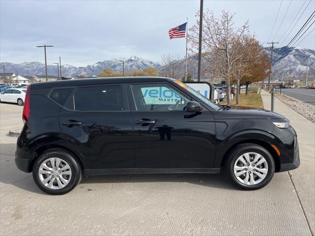 2021 kia soul lx