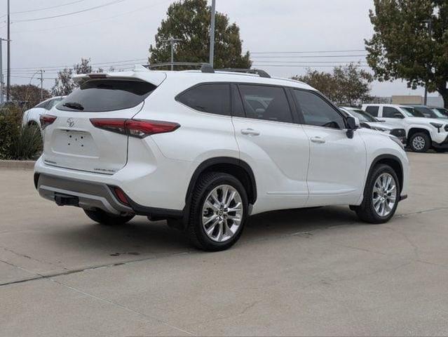 2023 toyota highlander limited