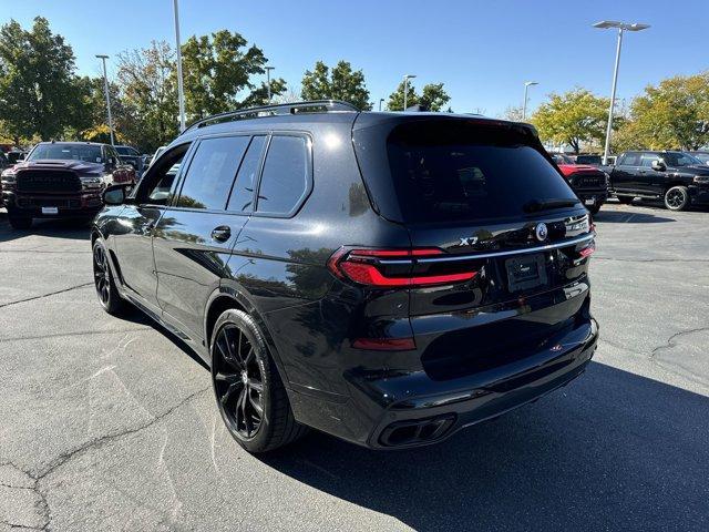 2023 bmw x7 m60i