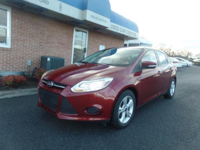 2014 ford focus se se 4dr sedan for sale in martinsburg, west virginia