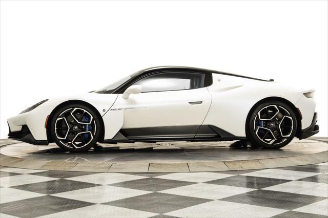 2022 maserati mc20 coupe
