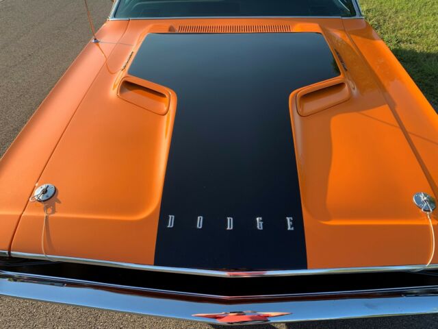 1970 dodge challenger rt/se 440 six pack auto. orange and black true rt se mopar