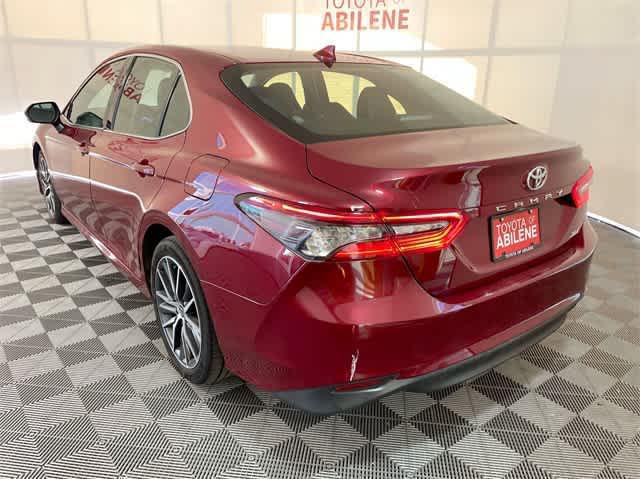2021 toyota camry xle