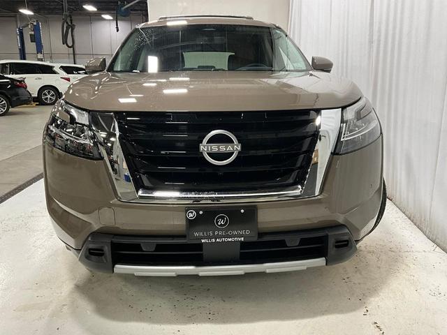 2024 nissan pathfinder platinum