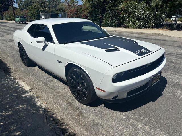 2016 dodge challenger r/t
