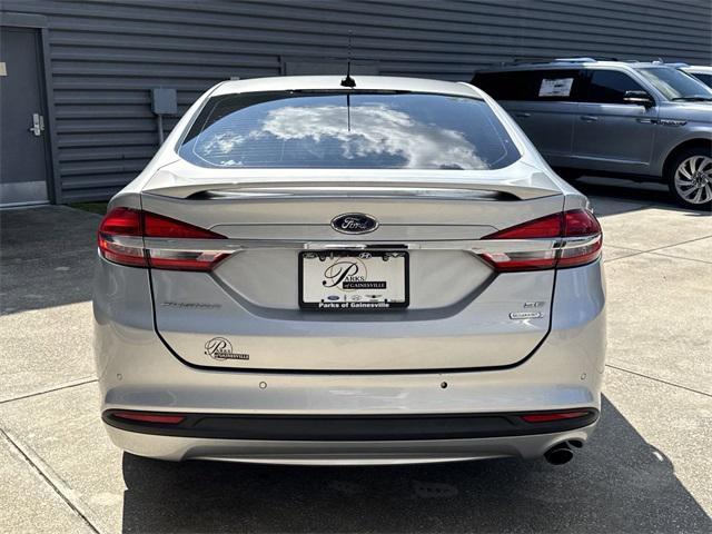 2018 ford fusion se