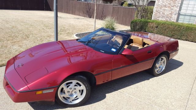 1990 chevrolet convertable corvette: 1 owner, garage keep, 27 year old low milea