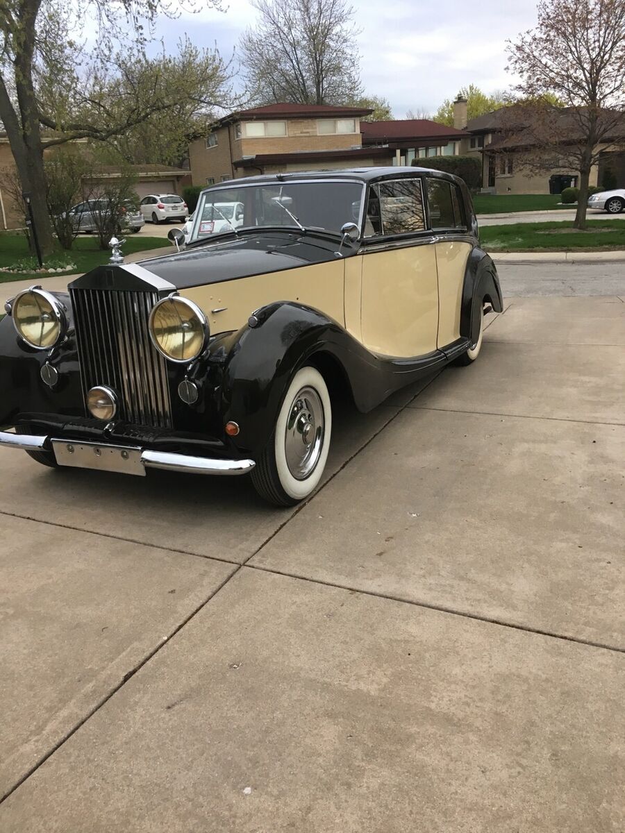 1949 rolls-royce silver wraith sedan brown limousine